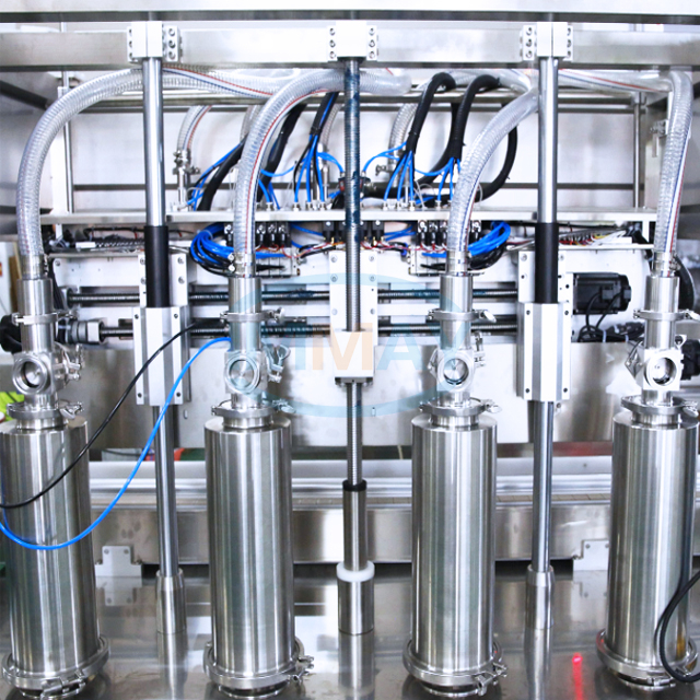 性能良好的跟踪型 2 4 6 8 头自动瓶罐灌装设备适用于液体和膏体产品 